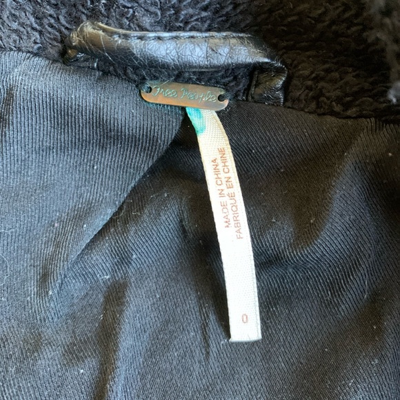 Free People moto vegan leather asymmetrical zip black size 0 jacket - Picture 4 of 5
